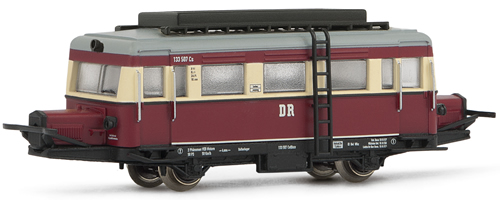 Arnold 2113 - Diesel railcar class VT 133 pig nose“,running number 133 507 DR