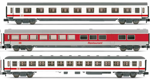 Arnold 4116 - Set x 3 coaches IC train: 1x Avmz111, 1x Bm235 & 1x WRmh132 DB