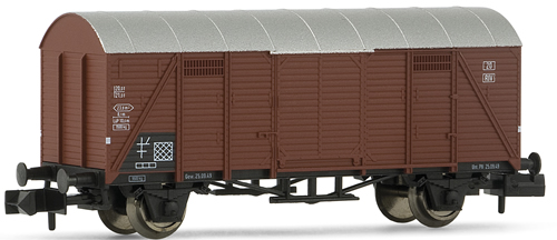 Arnold 6163 - Closed wagon type Bremen DB