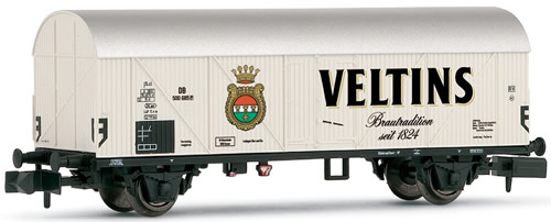 Arnold 6176 - Refrigerated wagon “VELTINS”, type Tnfhs DB