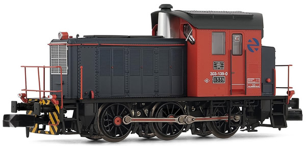 Arnold HN2324 - Spanish Diesel Locomotive 303.139 of the RENFE