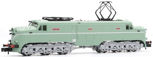 Arnold HN2344S - Spanish Diesel Locomotive 7702 of the RENFE (Sound)