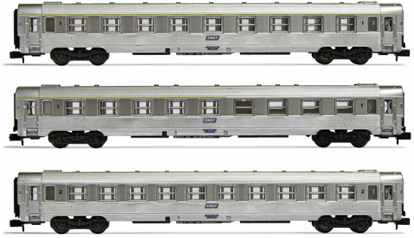 Arnold HN4338 - 3-unit pack DEV Inox coaches, A9, A5 bar coach + B10