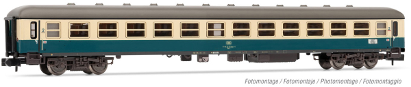 Arnold HN4363 - 2nd class coach Bm234, blue/beige livery with black frame, MD 36 bogies