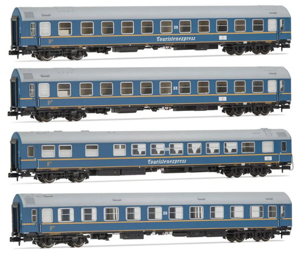 Arnold HN4420 -  4-unit pack OSShD type B coaches Touristen-Express