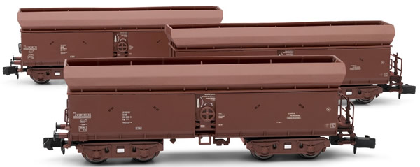 Arnold HN6365 - 3pc Self Discharging Wagon Set, type Fal, leased by “BKK Geiseltal”