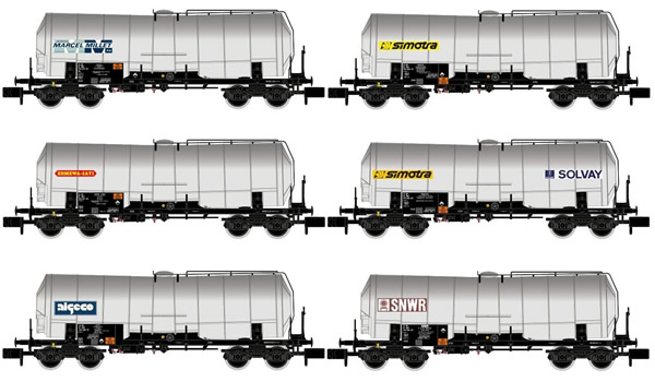 Arnold HN6398 - 2-unit set tank wagons, red / grey livery, contains 1 x 2-axle tank wagon