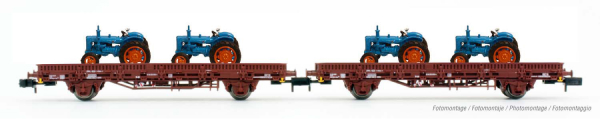 Arnold HN6488 - 2-unit pack 2-axle flat wagons type Ks, loaded with tractors Ebro