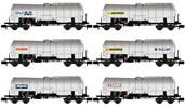 2-unit set tank wagons, red / grey livery, contains 1 x 2-axle tank wagon