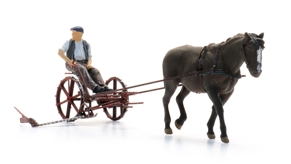 Artitec 387.610 - Mower bar with horse + figure