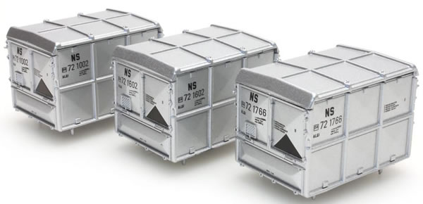 Artitec 487.801.11 - DAF closed container silver NS ( 3 pieces)