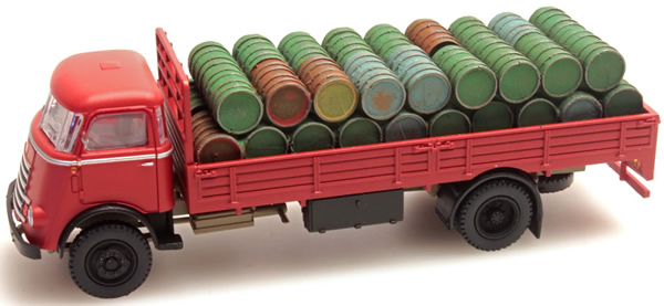 Artitec 487.801.41 - load of barrels for DAF open truck