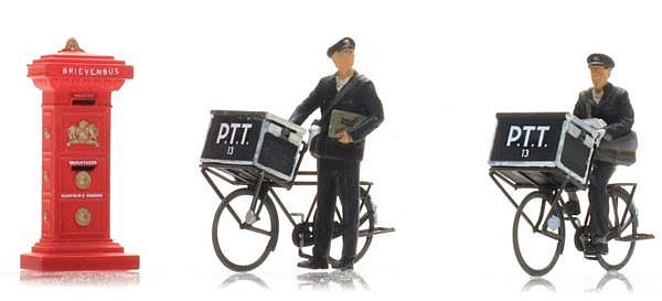 Artitec 5870052 - Postmen on bicycles + post box (2x)