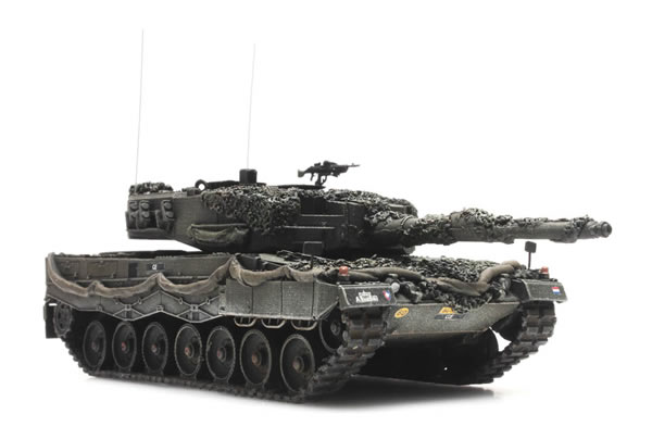 Artitec 6870112 - NL Leopard 2A4 gevechtsklaar