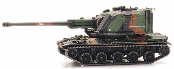 Artitec 6870434 - FR AMX 30 AUF 1 155mm camo train load