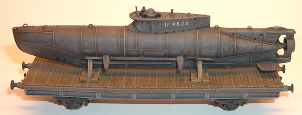 Artmaster 80036 - Railroad flatcar for armament transport