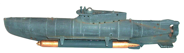 Artmaster 80422 - SEEHUND submarine (complete hull)