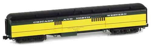 AZL 71605-2 - AF268-Z05A (Baggage) RAILWAY EXPRESS AGENCY 8766 CNW Yellow & Green