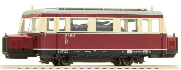 Bemo 1009935 - German Diesel Railcar VT 133 525 of the DR