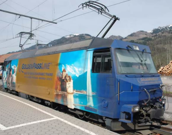 Bemo 1259334 - Swiss Electric Universal Locomotive Ge 4/4 8004 GoldenPassLine of the MOB