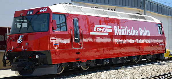 Bemo 1359174 - Swiss Electric Locomotive Ge 4/4 III of the RhB