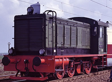 Brawa 41614 - German Diesel Locomotive BR 103 of the DR (DC Digital Extra w/Sound)