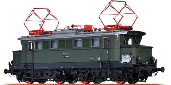 Brawa 43404 - German Electric Locomotive BR E44 of the DB (DC Analog Basic Plus)