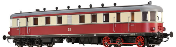 Brawa 44380 - German Diesel Railcar VT137 of the DR (Sound)