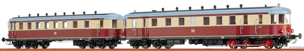 Brawa 44397 - German Diesel Railcar VT137 + VB 147 of the DR (AC Digital Extra w/Sound)
