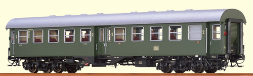 Brawa 46061 - German Passenger Coach B4yg of the DB