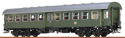 Brawa 46077 - German Passenger Coach B4yge of the DB