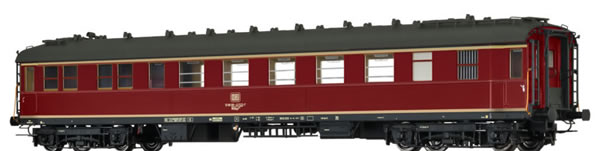 Brawa 46420 - Express Train Coach WGük 822 