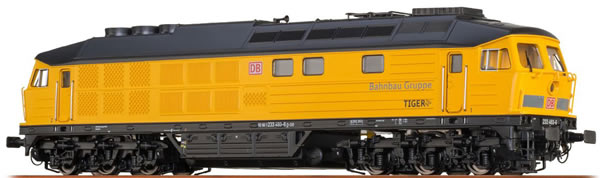 Brawa 61024 - German Diesel Locomotive BR 233 of the DB AG