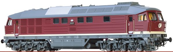 Brawa 61038 - German Diesel Locomotive BR 132 der of the DR