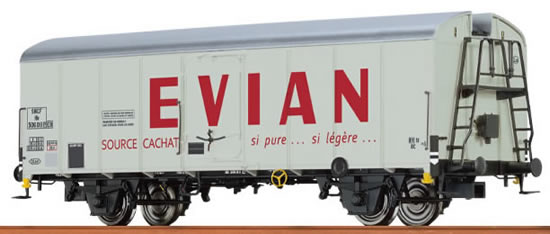 Brawa 67109 - Refrigerator Car UIC Standard 1 “Evian” SNCF