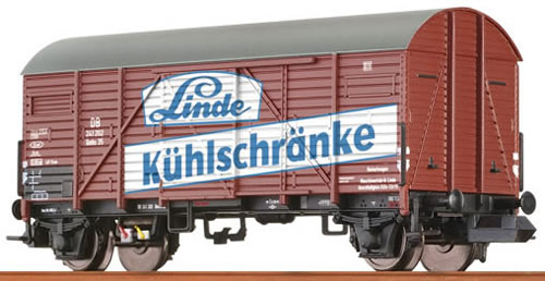 Brawa 67221 - German Covered Freight Car Bremen Linde of the DB