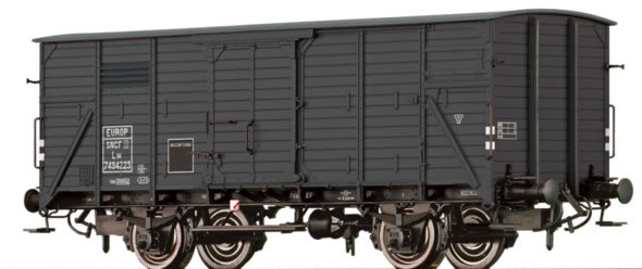 Brawa 67427 - French Covered Goods Wagon Lw of the SNCF