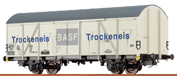 Brawa 67811 - German Covered Freight Car GBS-UV 253 BASF DRY ICE of the DB