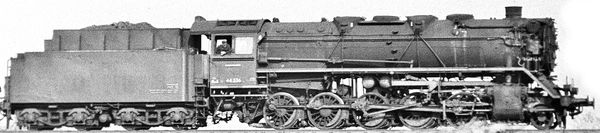 Brawa 70048 - German Steam Locomotive BR 44 of the DR