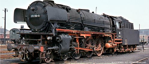 Brawa 70064 - German Steam Locomotive  001 of the DB, DC Analog BASIC+