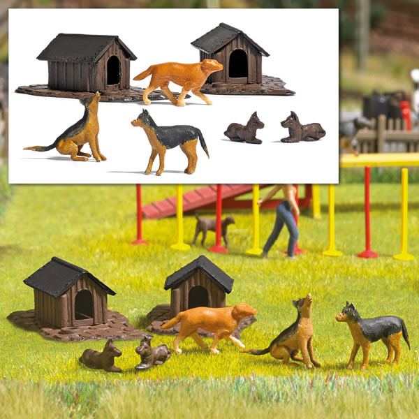 Busch 1197 - Dog Houses and Dogs