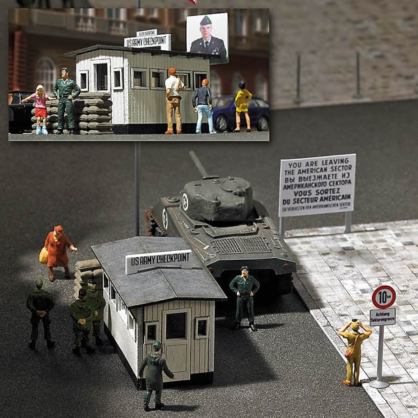 Busch 1490 - Border Crossing »Checkpoint Charlie«.