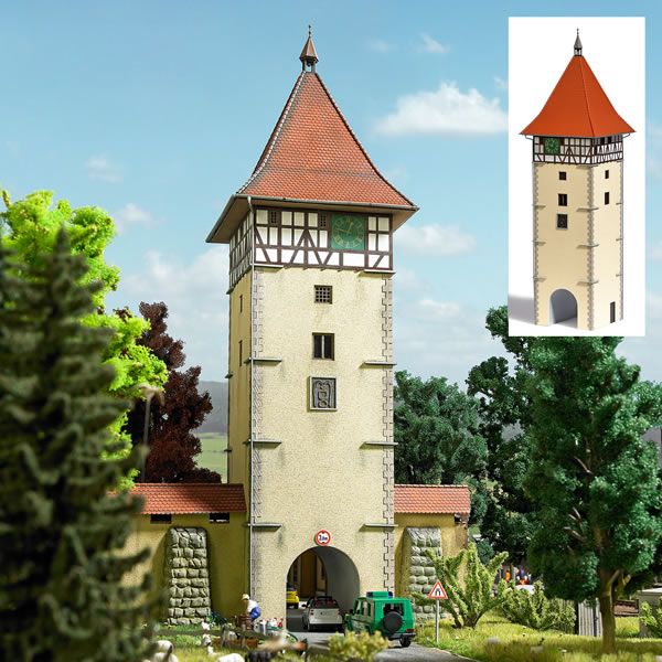 Busch 1596 - Town Gate Tower
