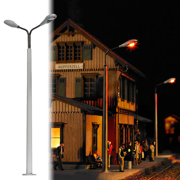 Busch 4138 - Street Lamps on Concrete Pole