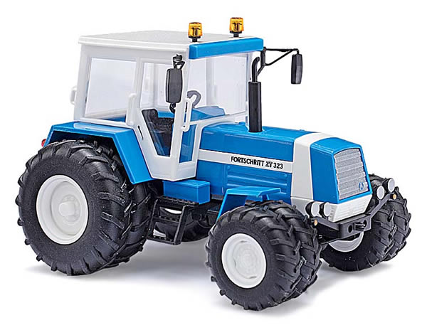 Busch 50411 - ZT323 with twin tires