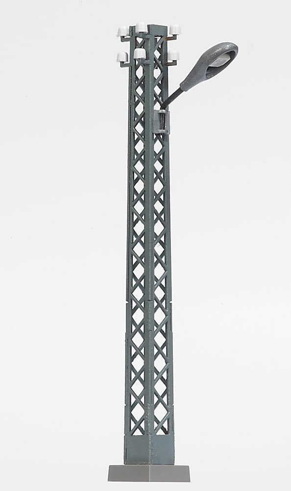 Busch 8741 - Industrial Lattice-Mast Lamp