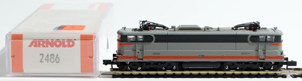 Consignment 2486 - Arnold French Electric Locomotive BB 25225