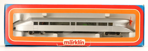 Consignment 3077 - Marklin 3077 Silver Rail Zeppelin