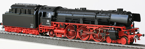 Consignment 37915 - Marklin 37915 - Express Locomotive with Tender class 03.10