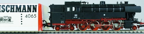 Consignment 4065 - Fleischmann Steam Locomotive Class 65018 of the DB